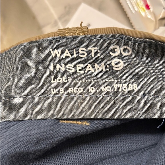 J Crew Men Stretch Bermuda Tan Shorts Waist 30 - Picture 4 of 4